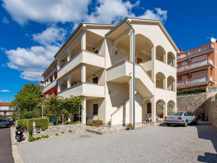 Apartment Nikol