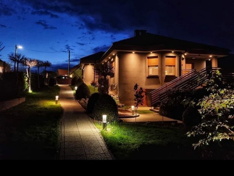 House Mia
