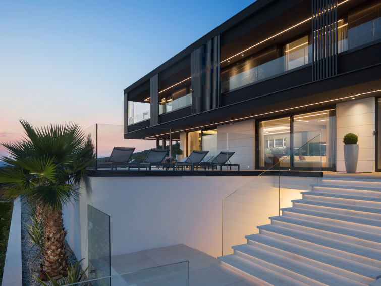 House Panoramica