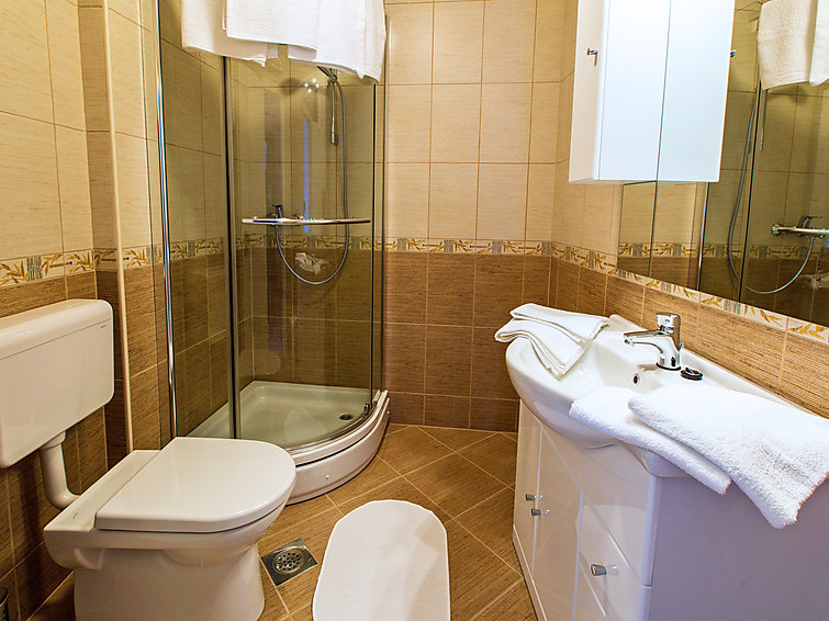 Apartment Leko