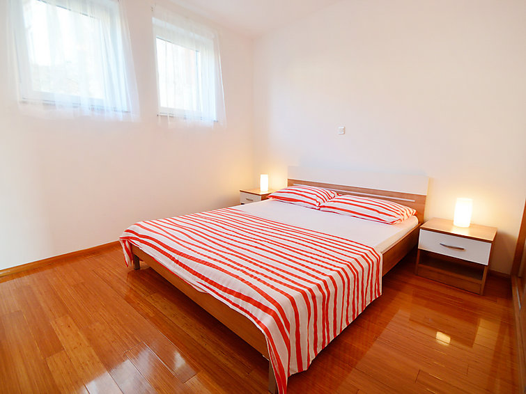 Apartment Leko