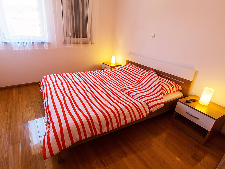 Apartment Leko