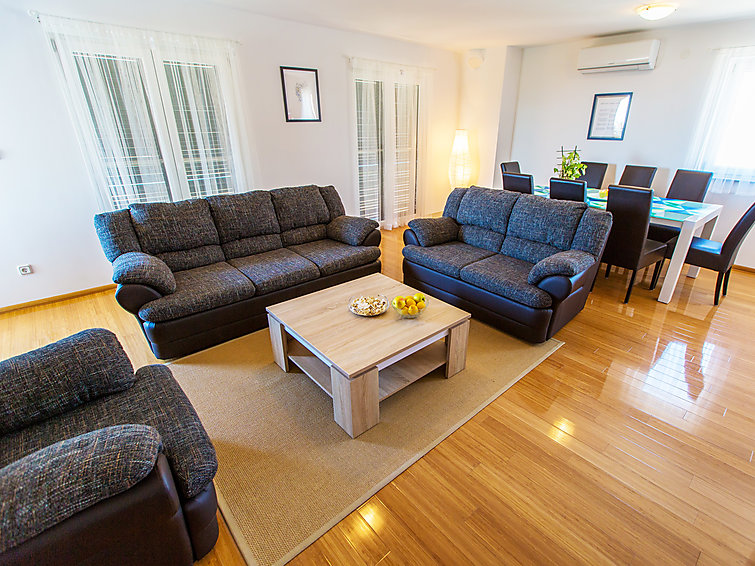 Apartment Leko