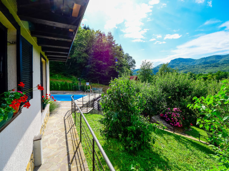 House Božica