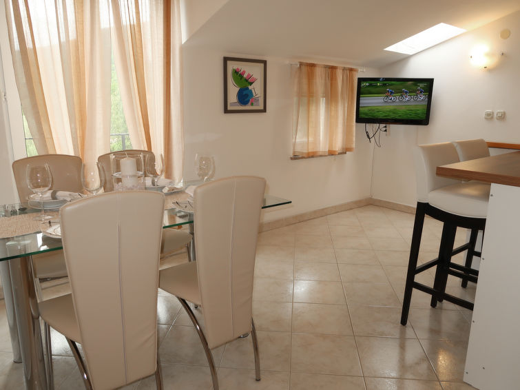 Apartment Marinella