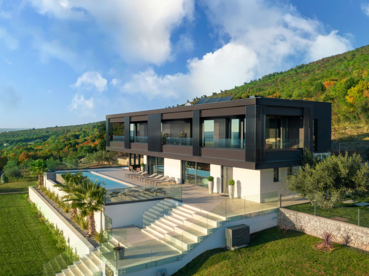 House Panoramica