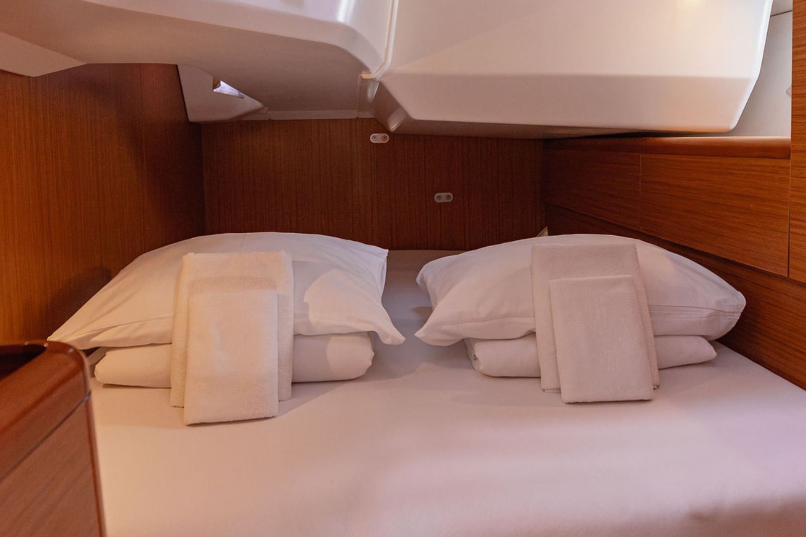 Sun Odyssey 49i – Ana B. – 2008.