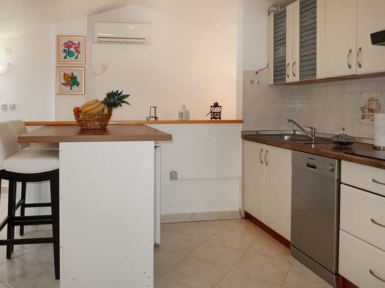 Apartment Marinella