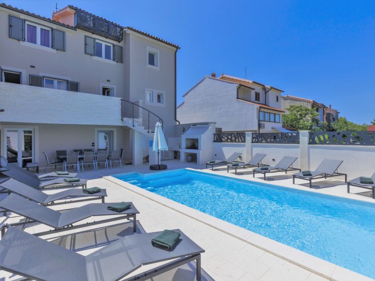 House Enka