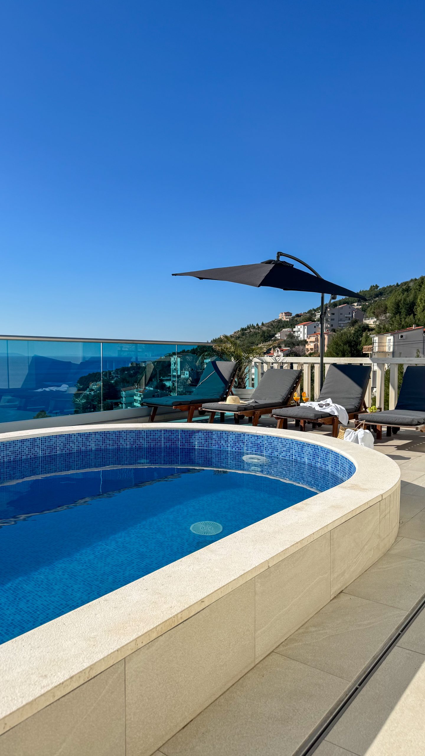 Sunny Hill Apartments with Rooftop Pool