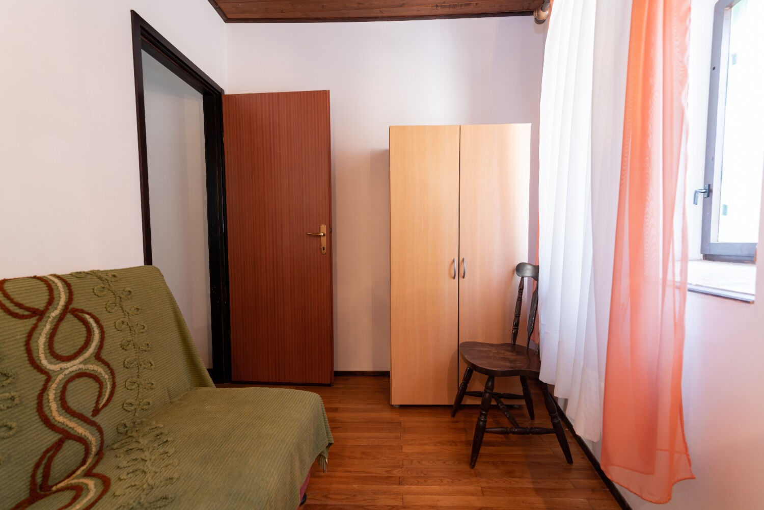 Apartmani Din