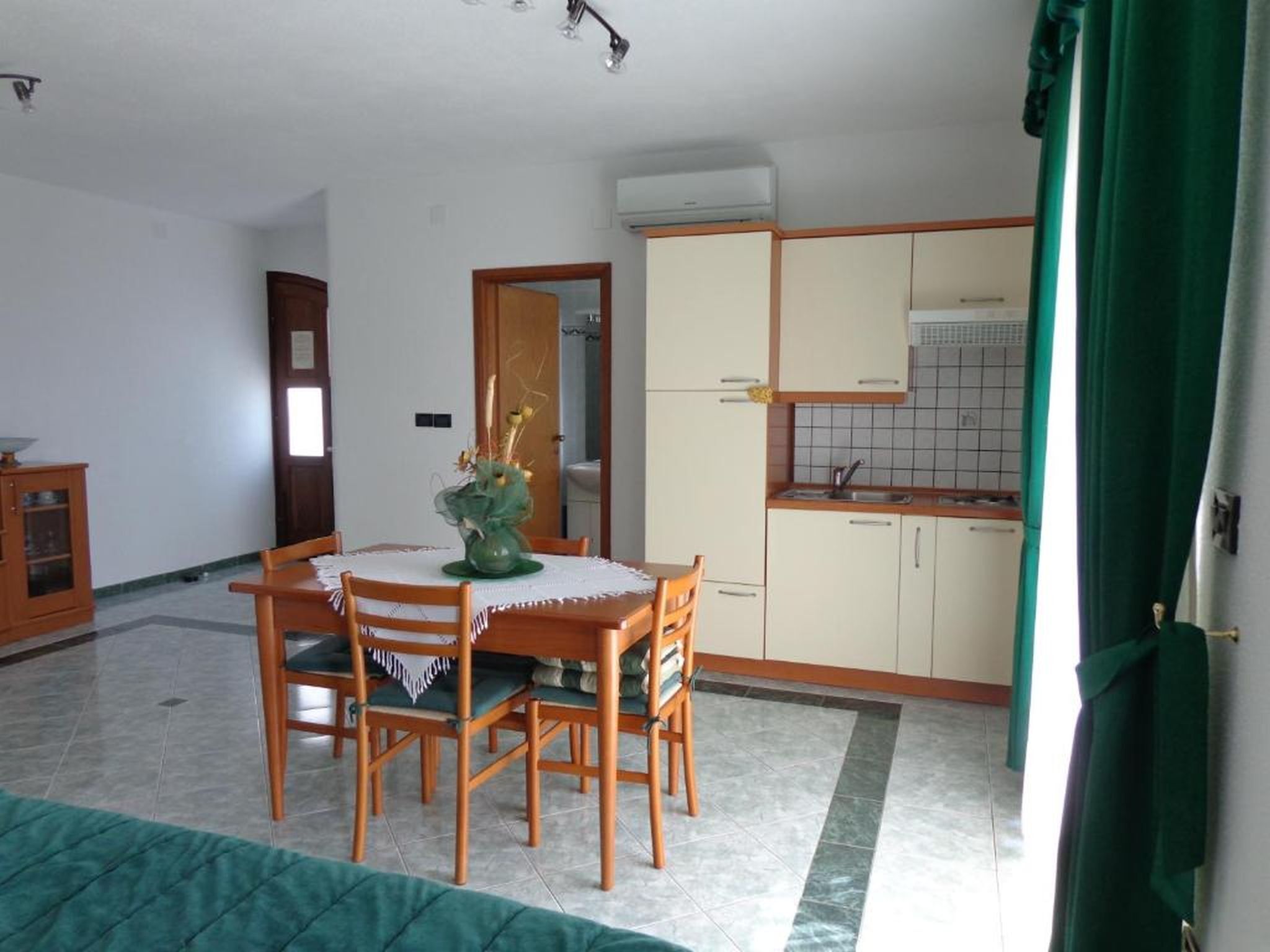Apartament Tessa
