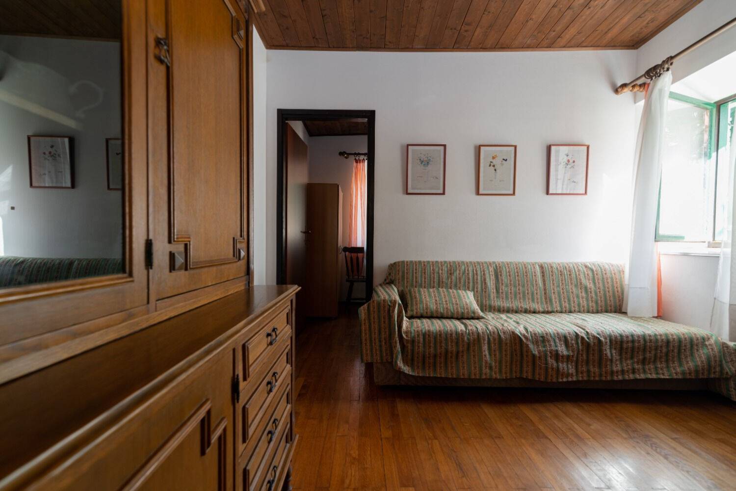 Apartmani Din