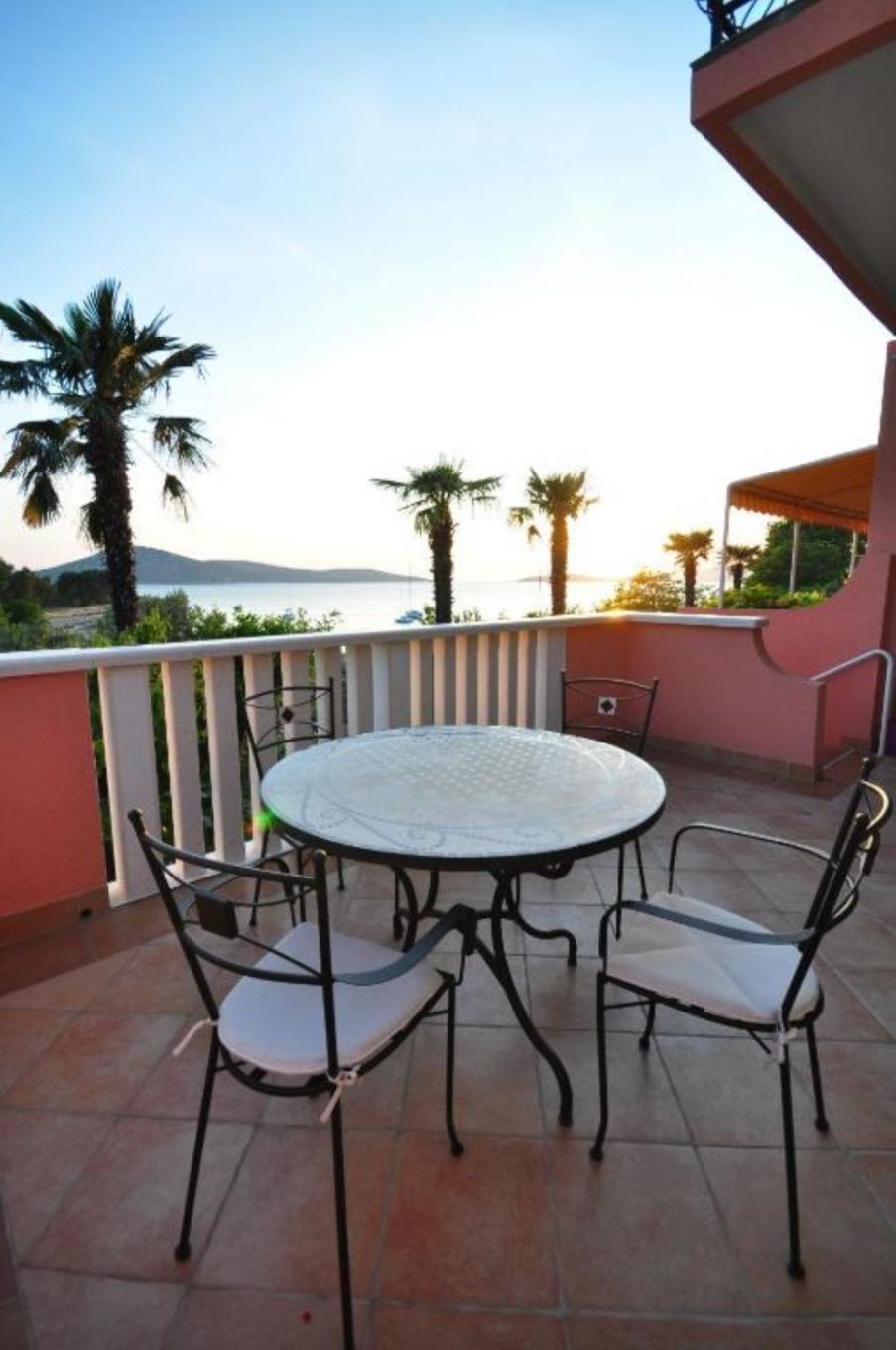 Apartmani Njoko