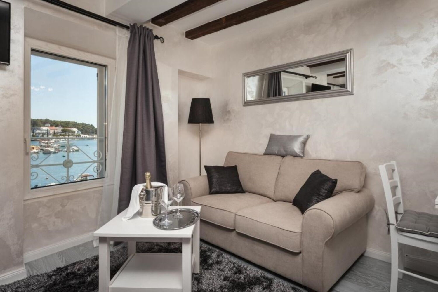 Apartmani Regent 2
