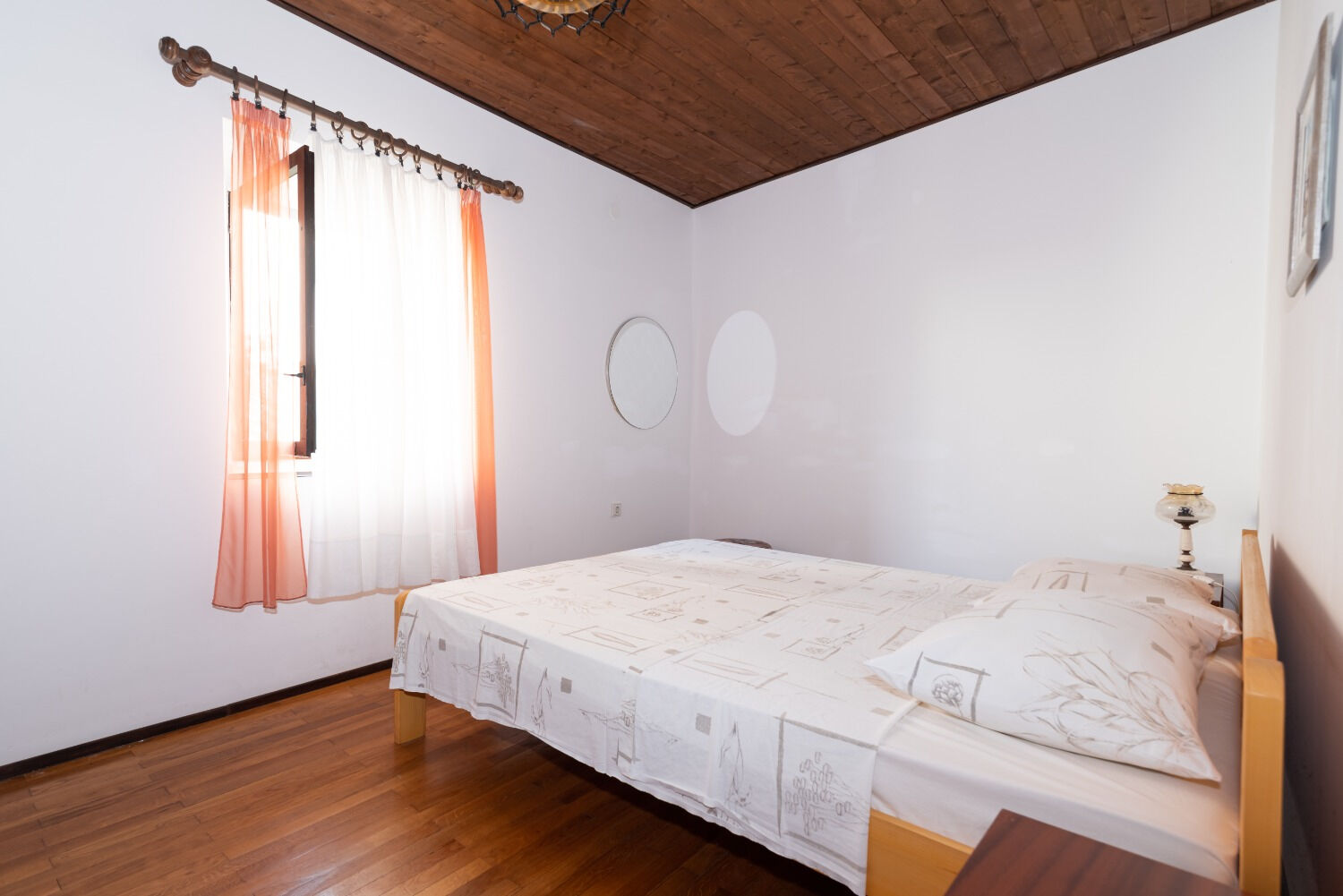 Apartmani Din