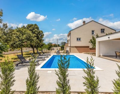 House Certus