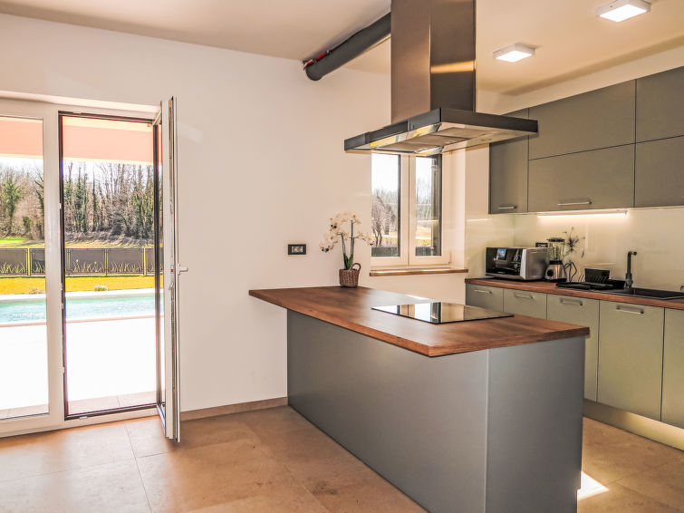 House Villa Temelia