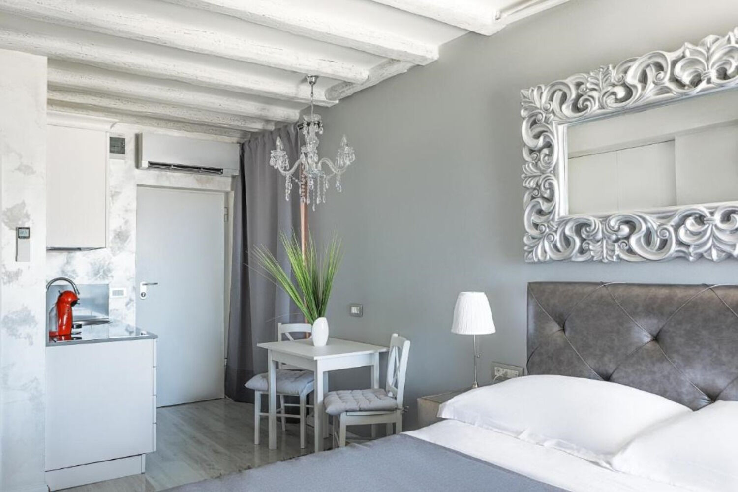 Apartmani Regent 3