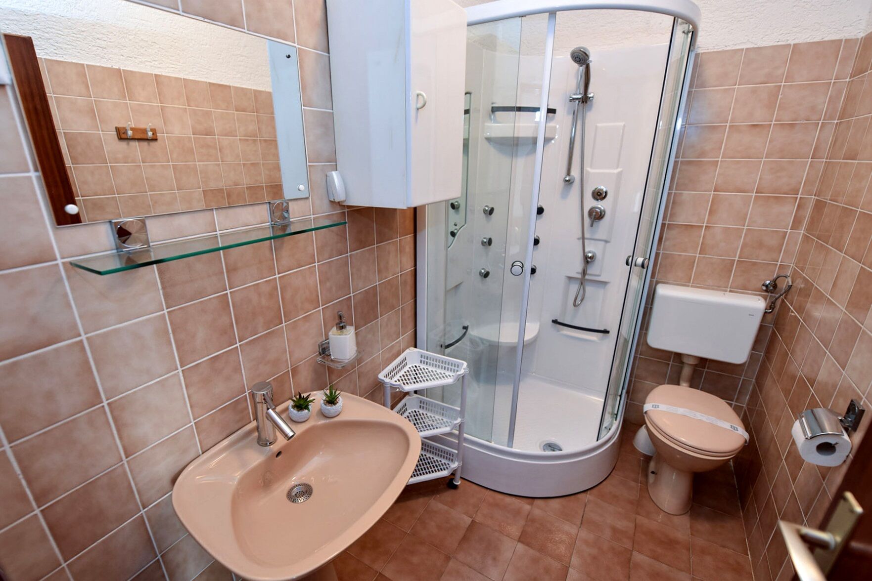 Apartmani Mandre near sea