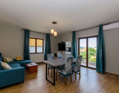 Apartment Near Bridge