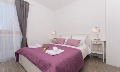 Apartments Villa LA
