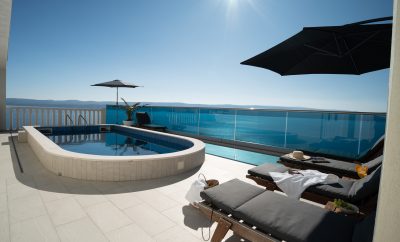 Sunny Hill Apartment with pool and barbecue