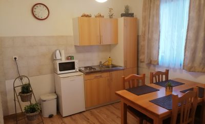 Apartment and Rooms Nevenka