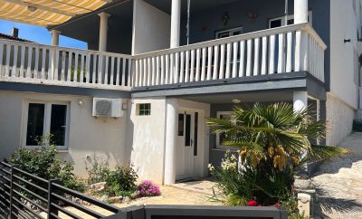 Apartments Marin sa bazenom