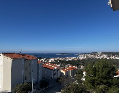 Apartment in a new building, ground floor, with sea view, Rogoznica