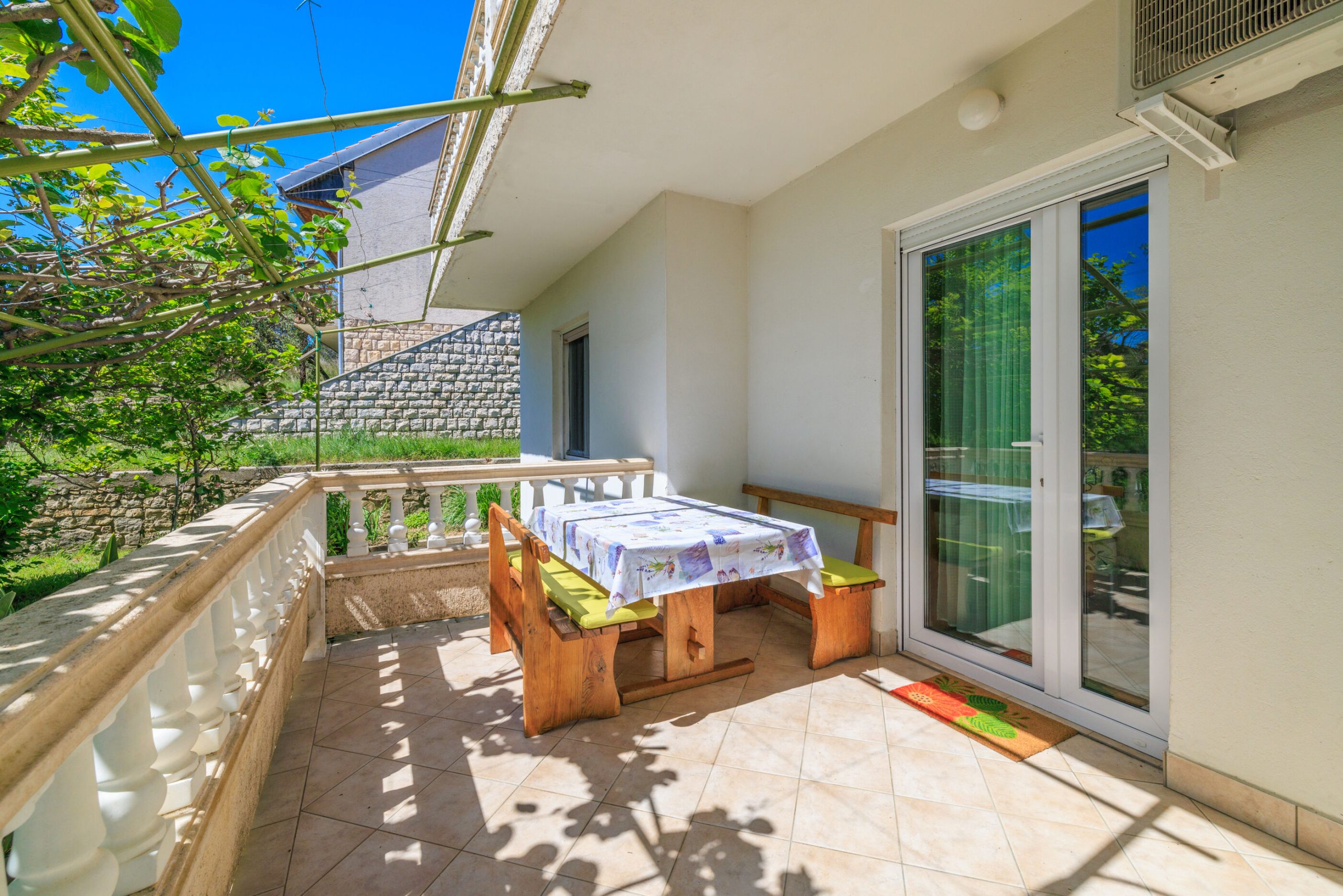 Ferienwohnungen und Zimmer Petar