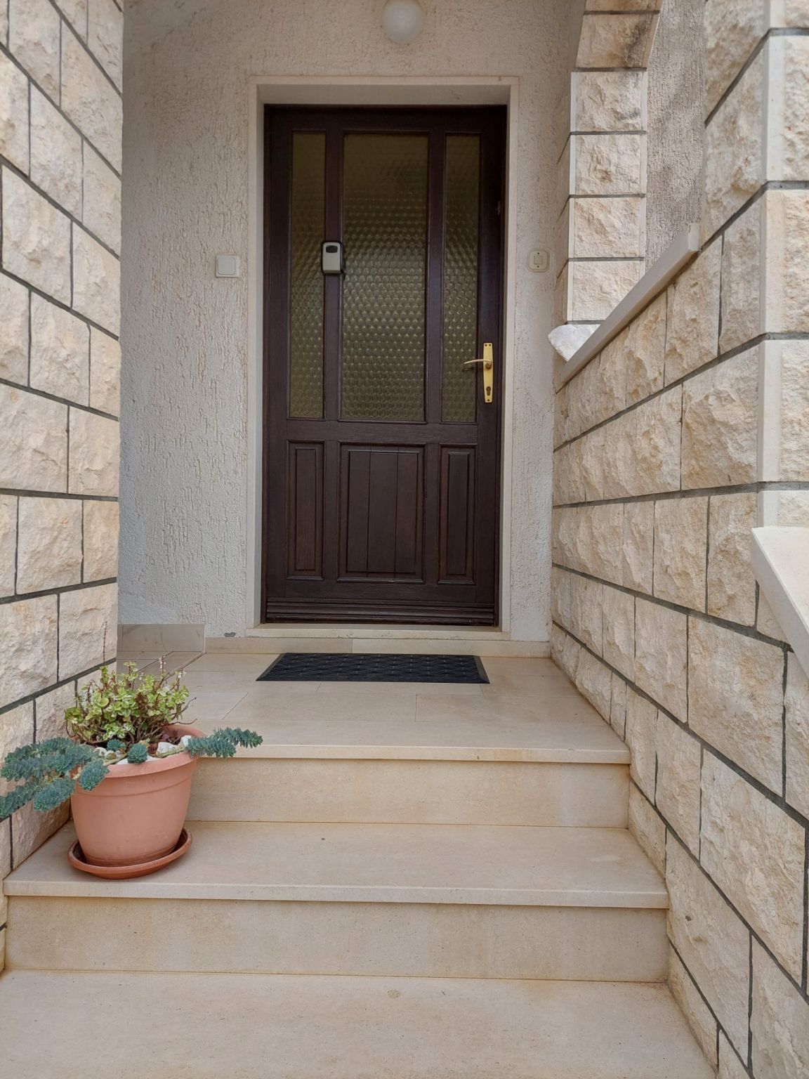 Apartments Pavao