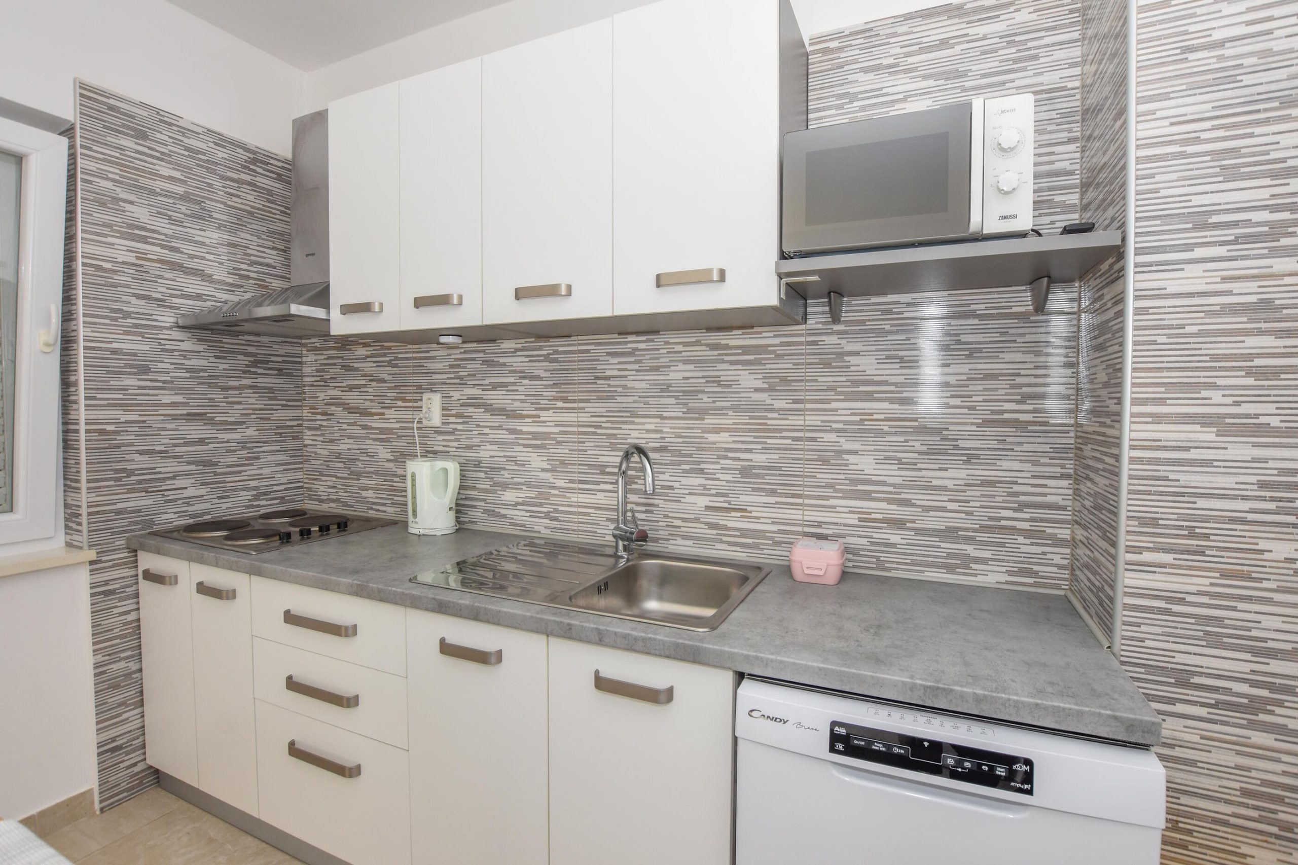 Apartman Neve