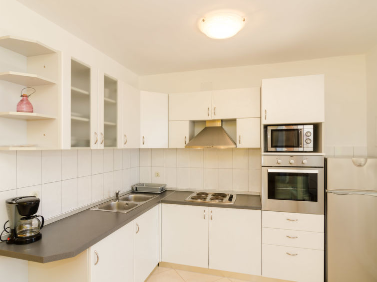 Apartment Plavac Mali