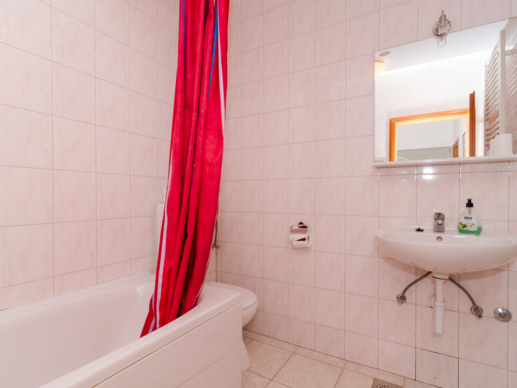 Apartment Plavac Mali