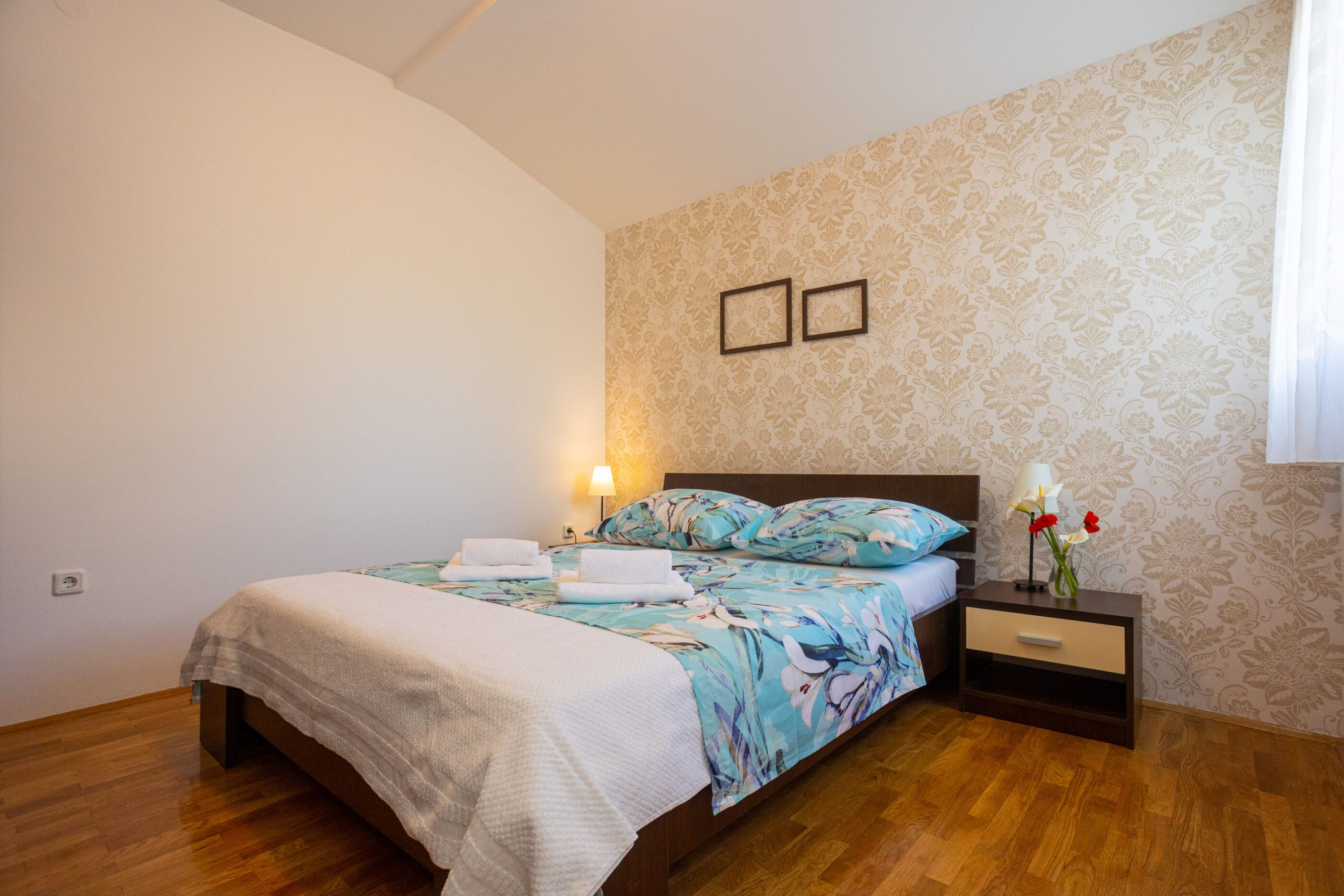 Villa Olive tree