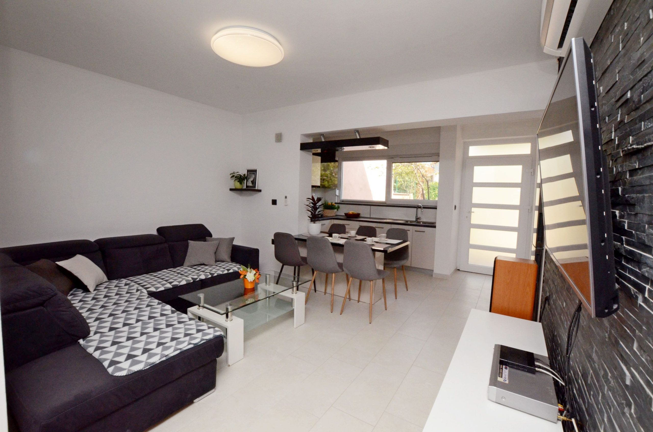 Apartments Josip