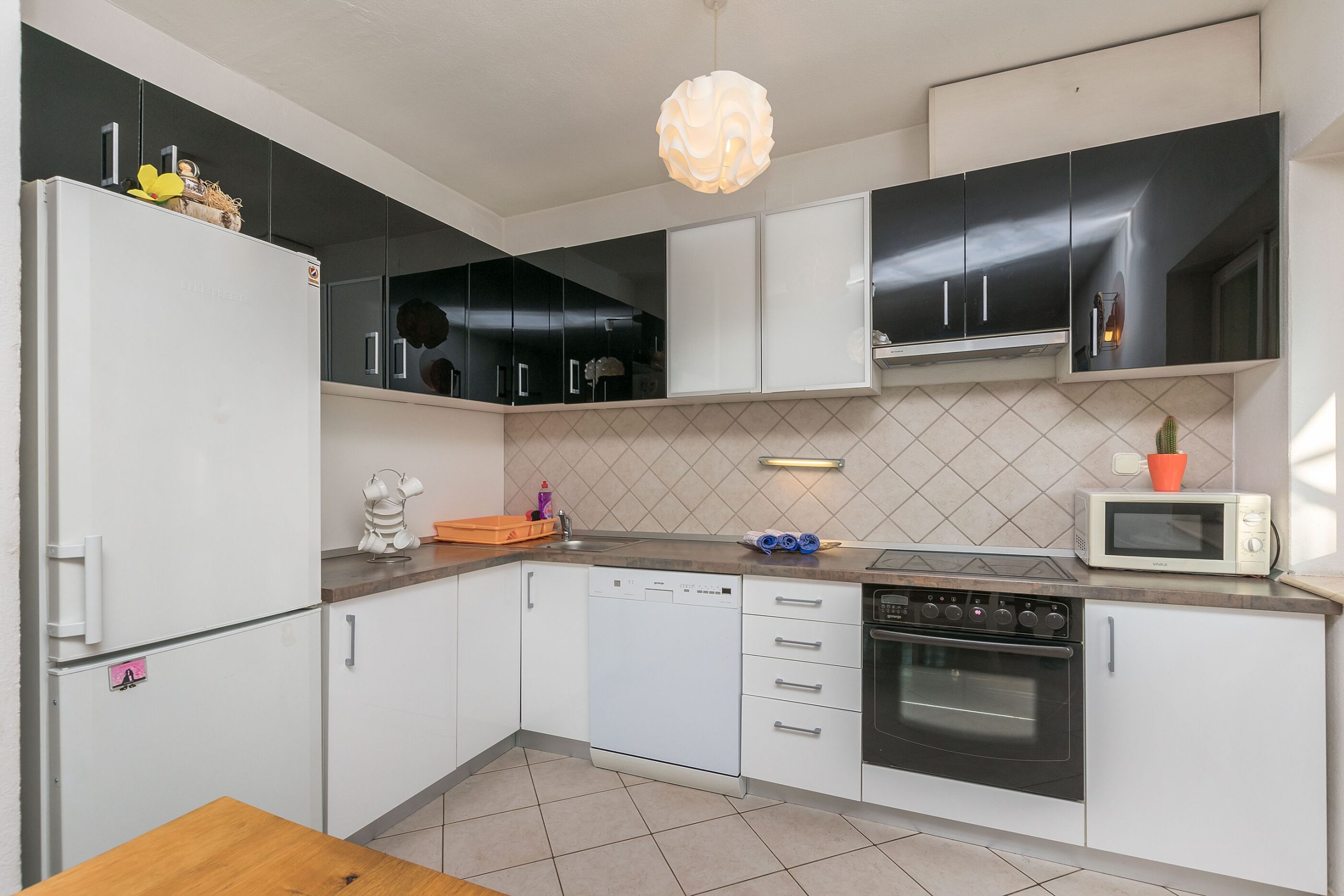 Apartments Pintur