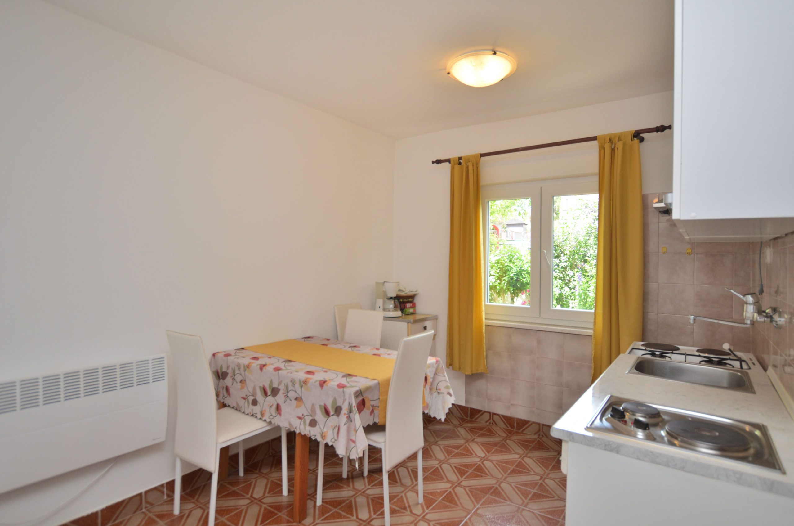Apartments Pintur