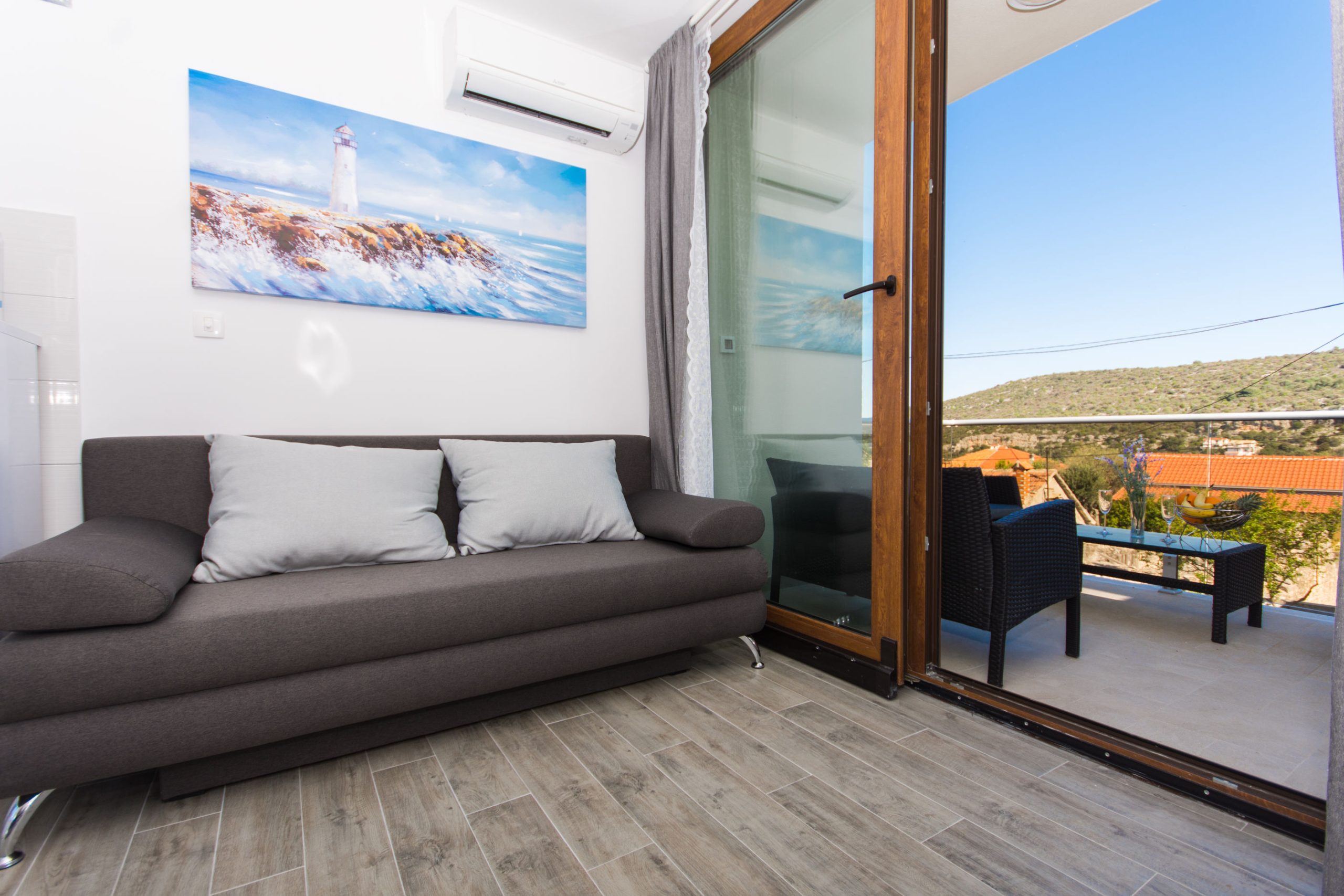 Apartments Villa LA