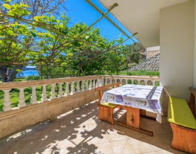 Apartments and Room Petar