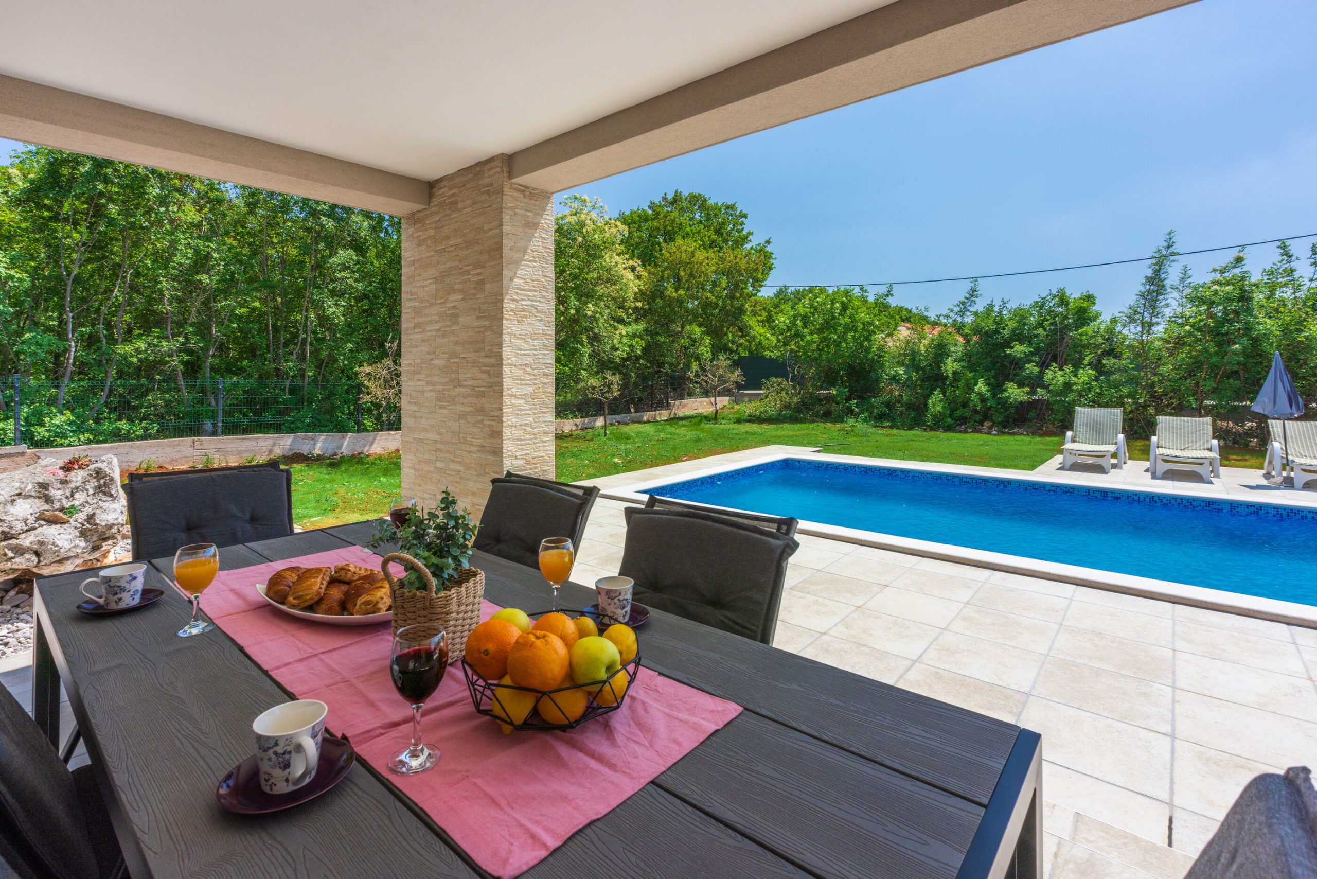 Villa Deluxe
