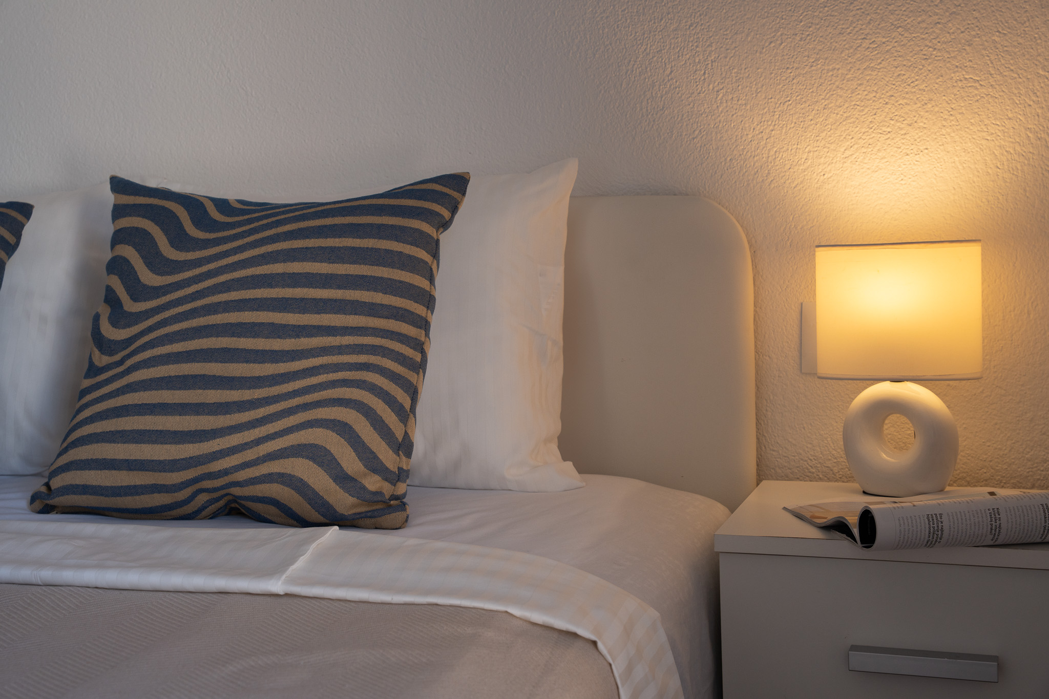Sunny Hill Apartment with rooftop pool #2