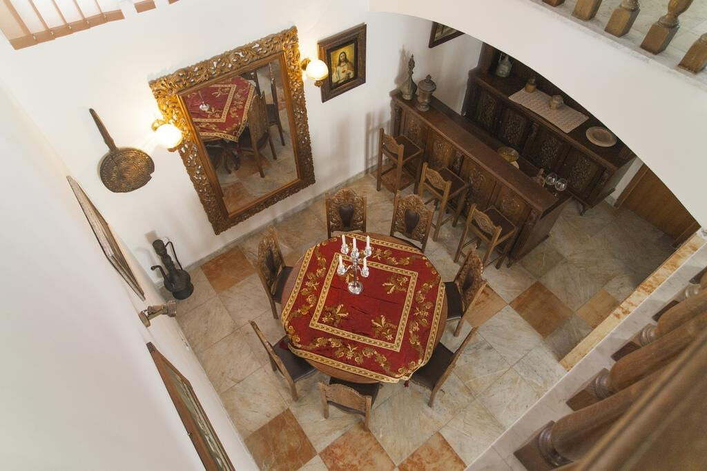 Dom Villa More