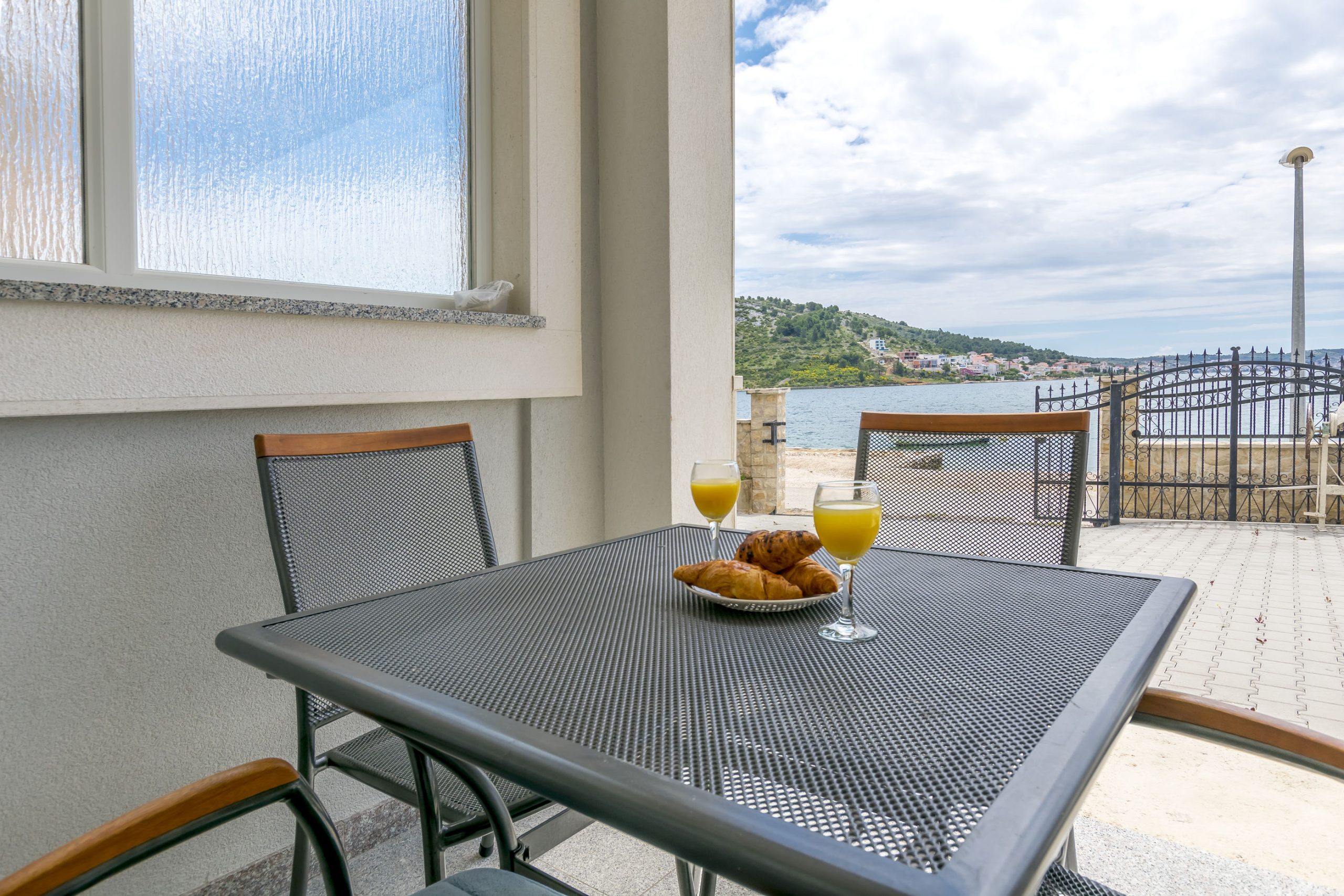 Apartmani Villa J i M by the sea