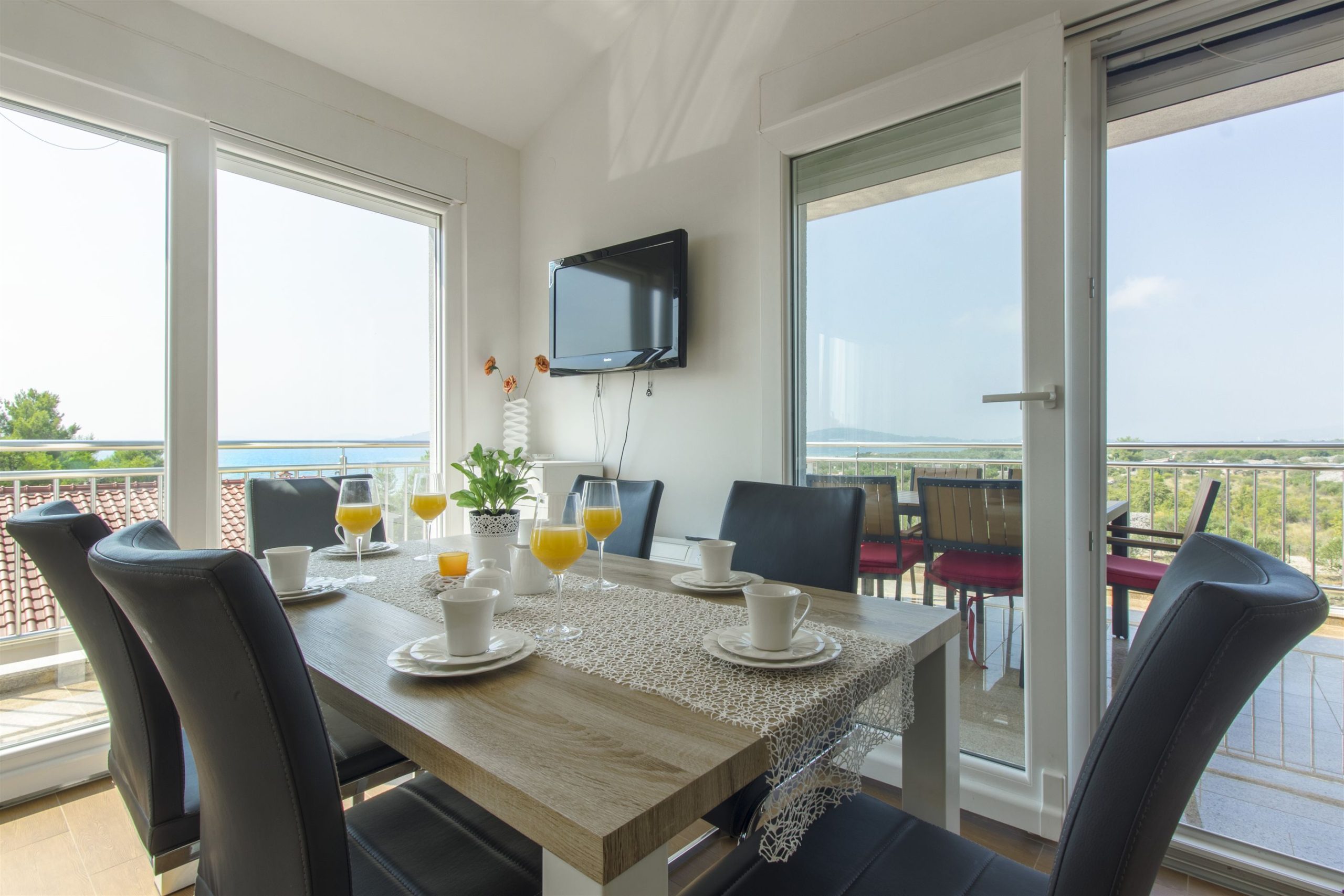 Apartmani Lenija