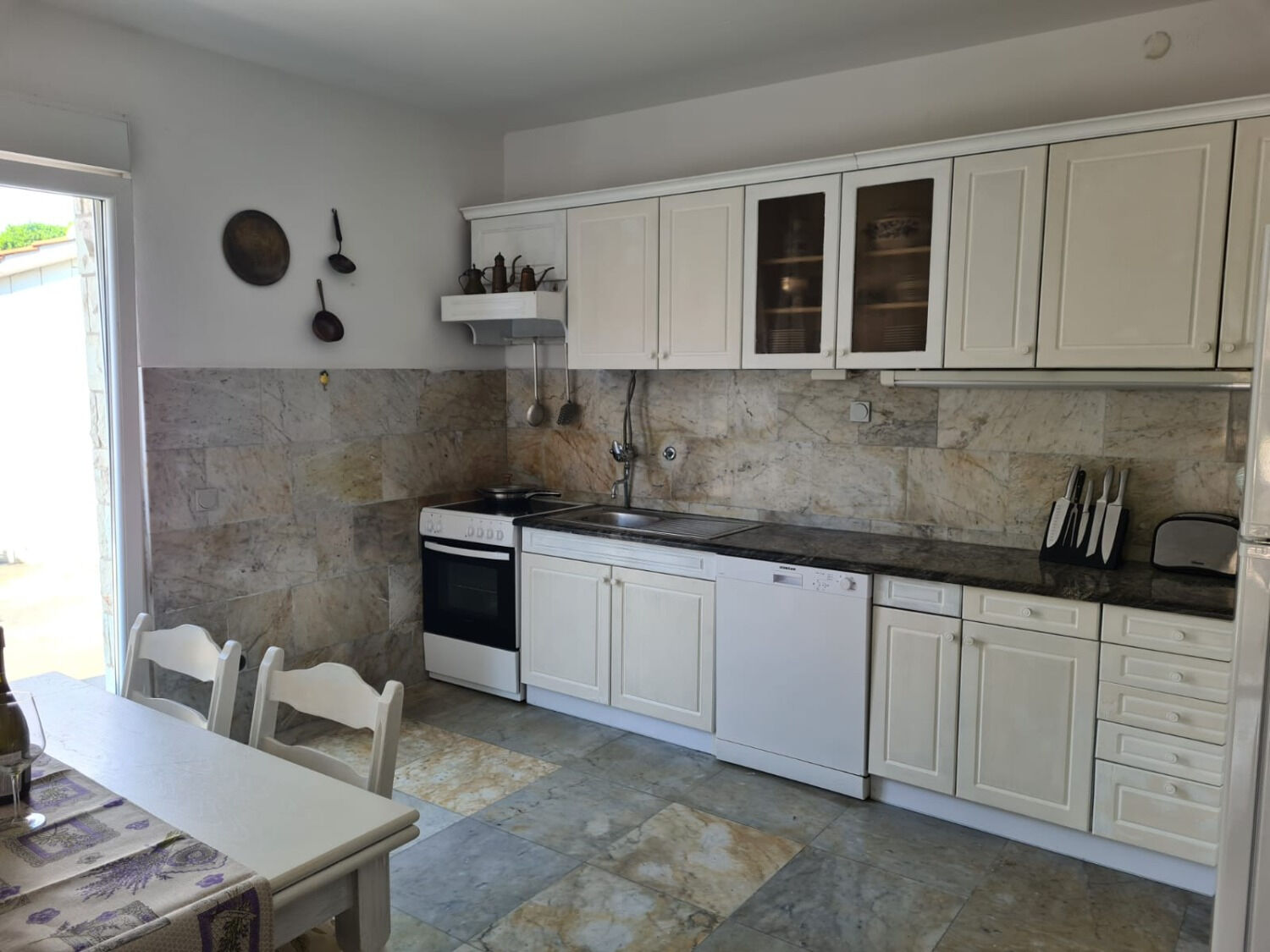 Dom Villa More