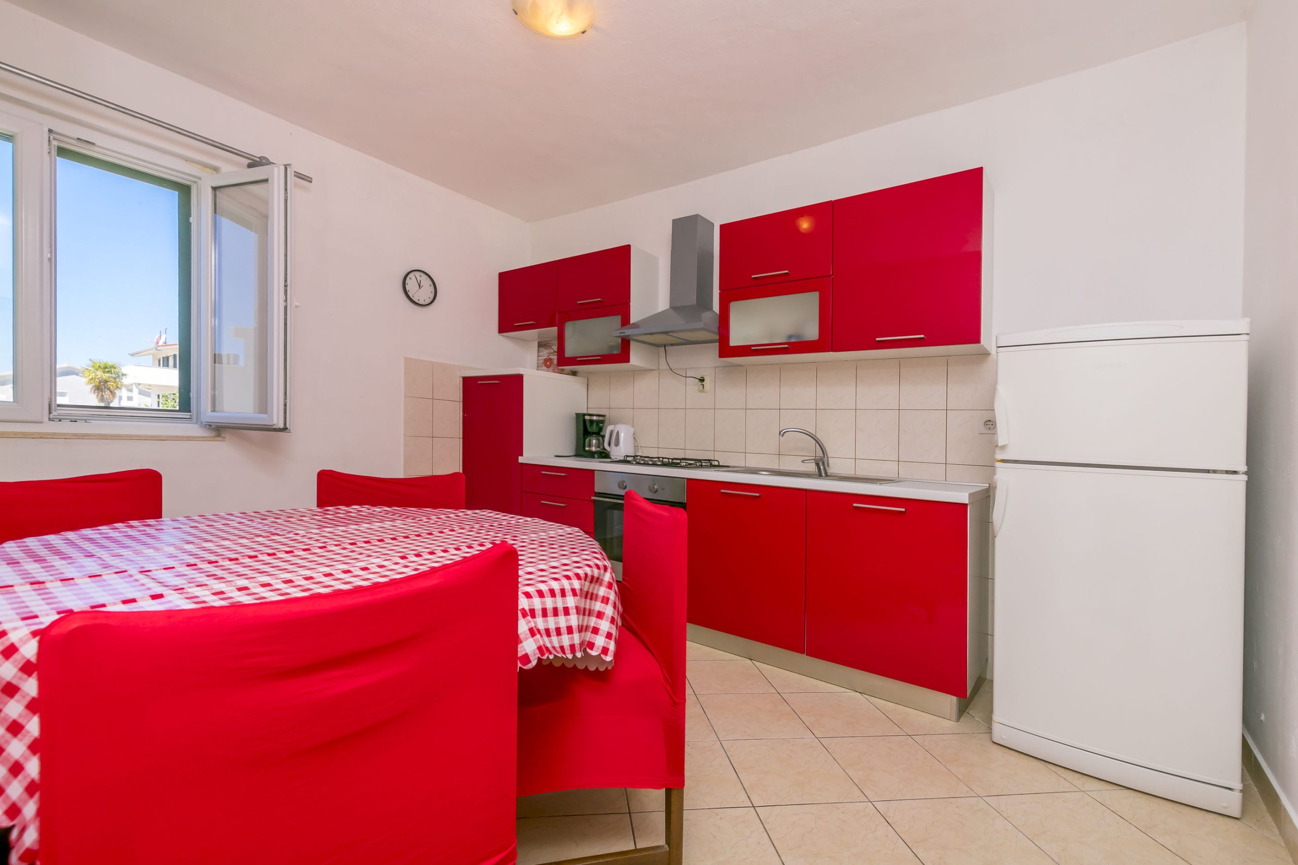 House Sahara