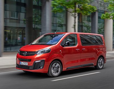 OPEL VIVARO or similar