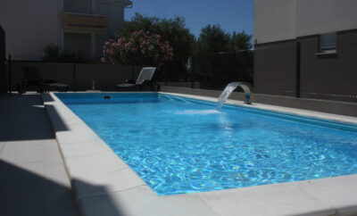 Blue Breeze — apartment #7 with pool (2+3), Novalja